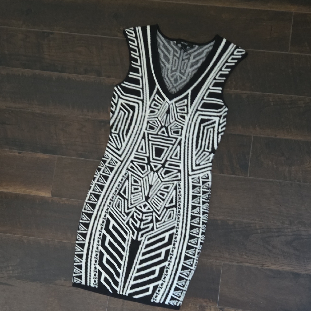 Forever 21 Geometric Black and White Dress